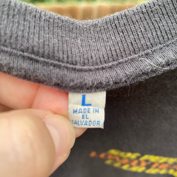 Sergeant Peppers Graphic T-Shirt Vintage - Picture 5 of 5